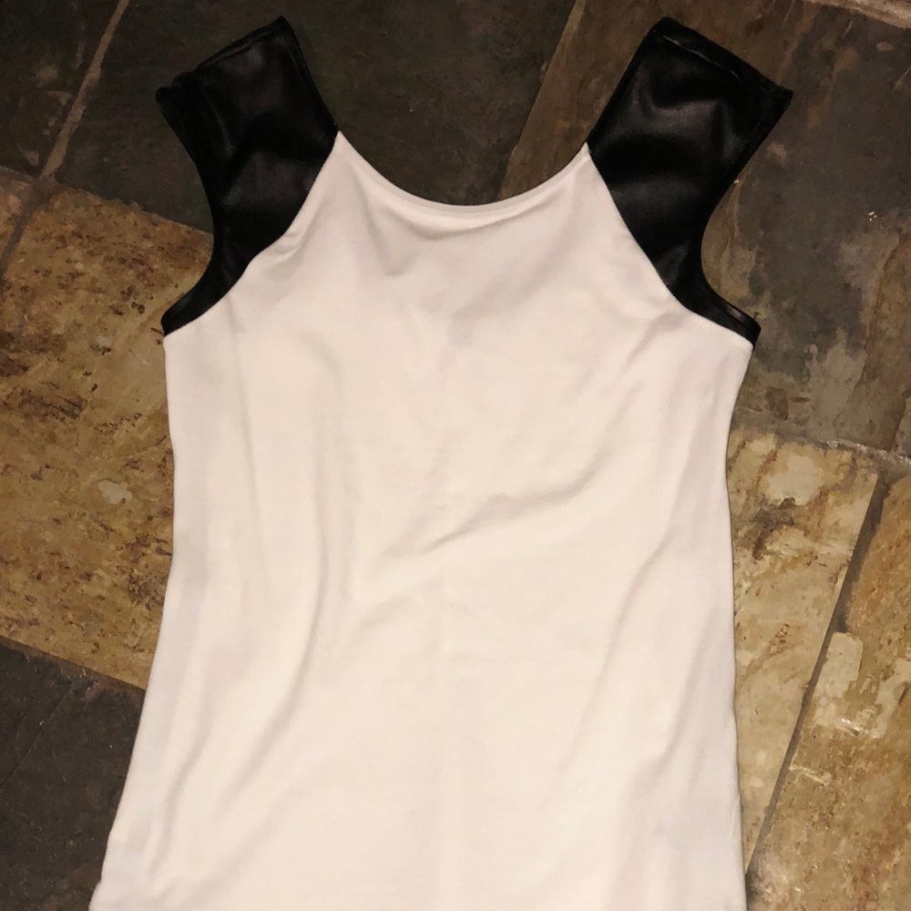 Express tank top